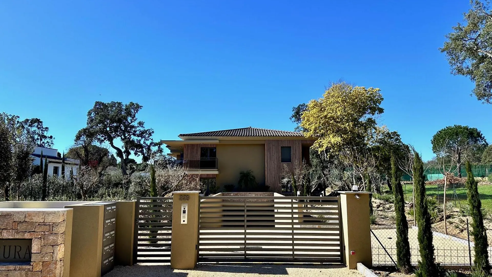 Entre Mer Et Golf A Beauvallon Face A Saint-Tropez Grimaud